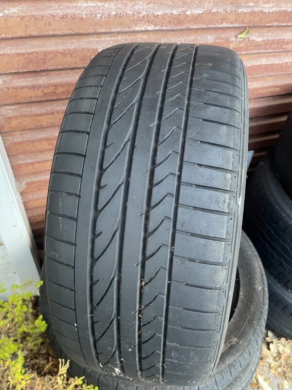Bridgestone  Potenza  Re050a Tubeless Tyre